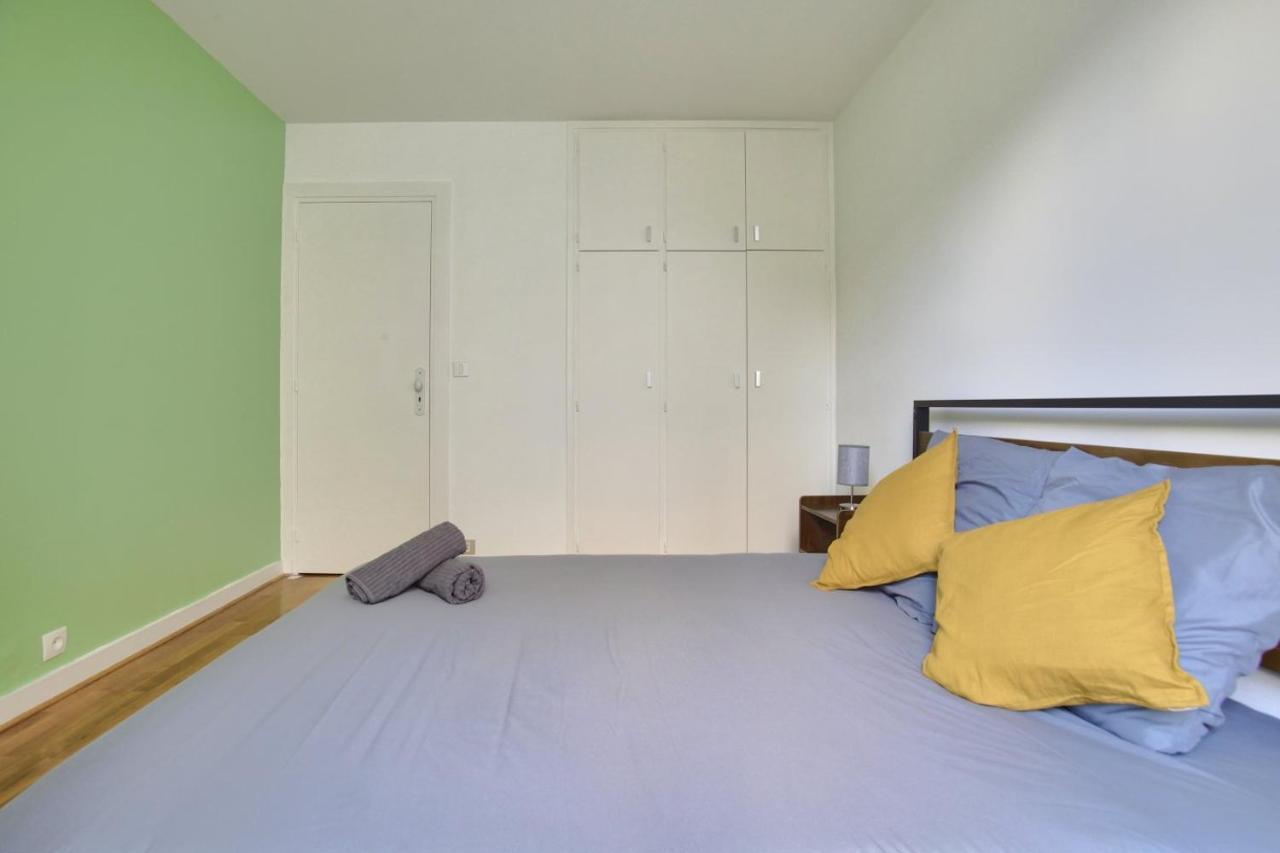2 Bedrooms Tour Eiffel Breteuil Paris Exterior foto